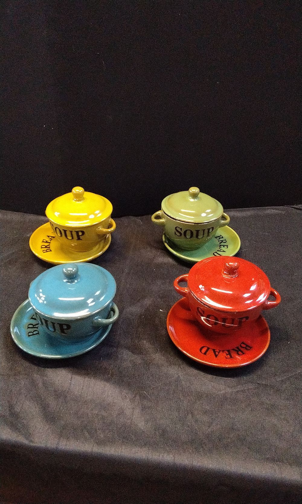 Lot 266: Set of Four Soup Bowls With Lids and Bread Plates