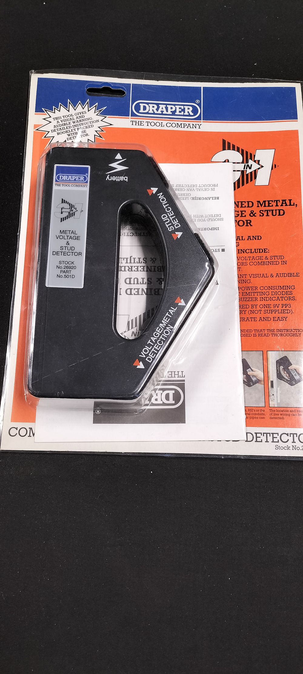 Lot 303: A Draper Metal, Voltage and Stud detector