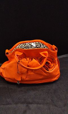 Genuine Orange Leather Casa Di Borsa Fashion Handbag. With Shoulder Strap