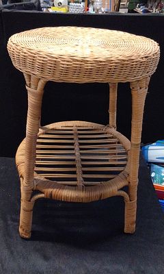 Vintage Retro Wicker Rattan Bamboo Stool Side Table. Measures Approx 54x39cm