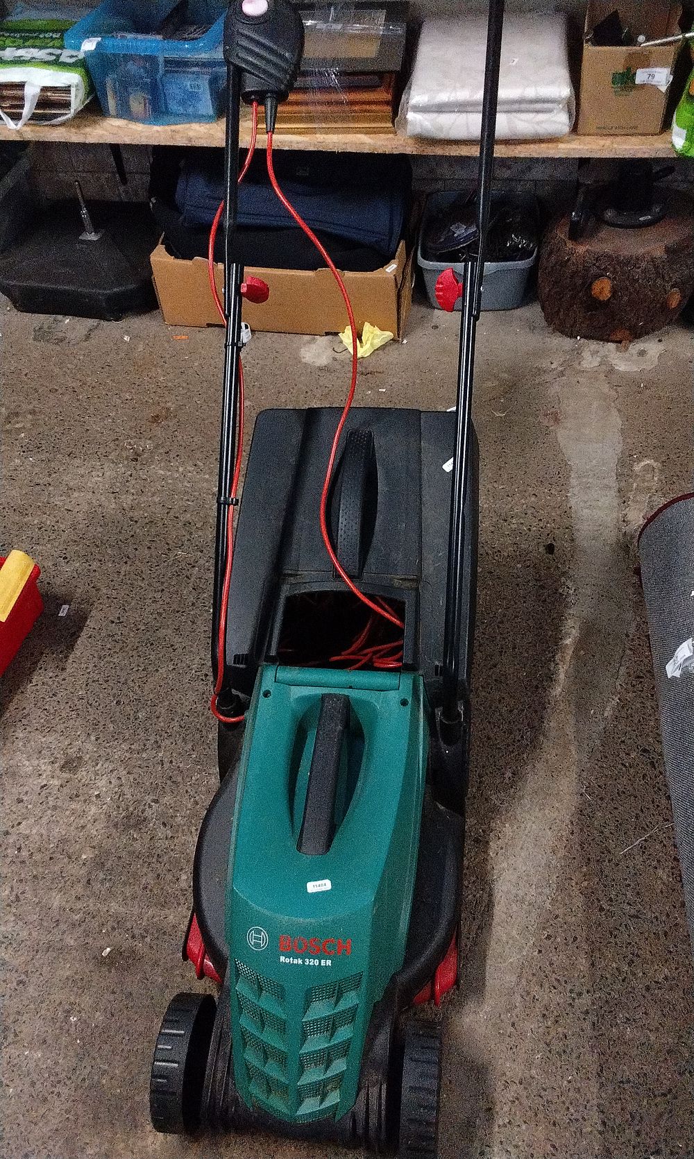 Lot 460: Bosch Rotak 32ER Lawn Mower With Collection Box