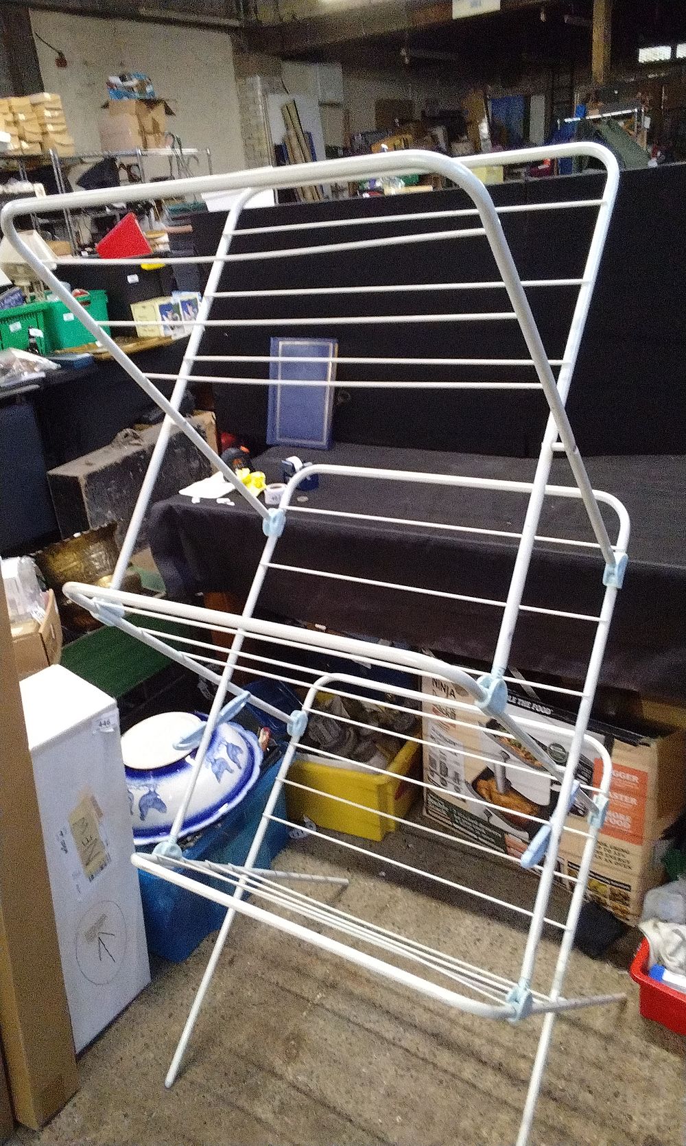 Lot 462: Folding Clothes Dryer