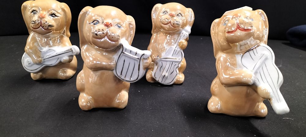 Lot 341: Four Ceramic Lusterware Dog Figurines Holding Musical Instruments