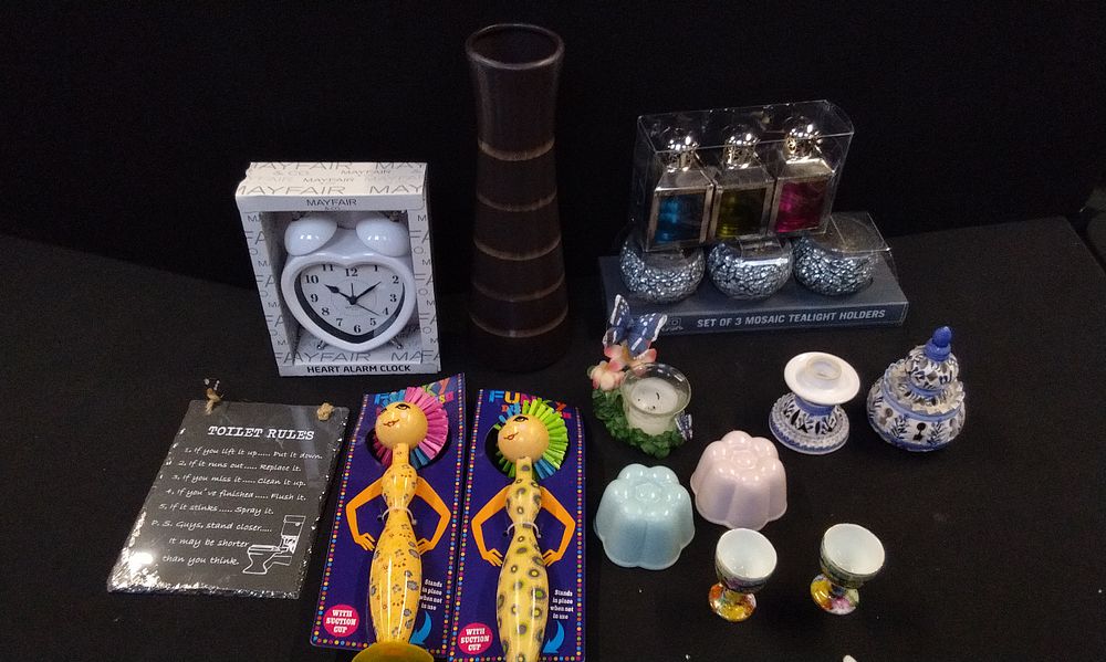Lot 485: Selection of Various Household Items