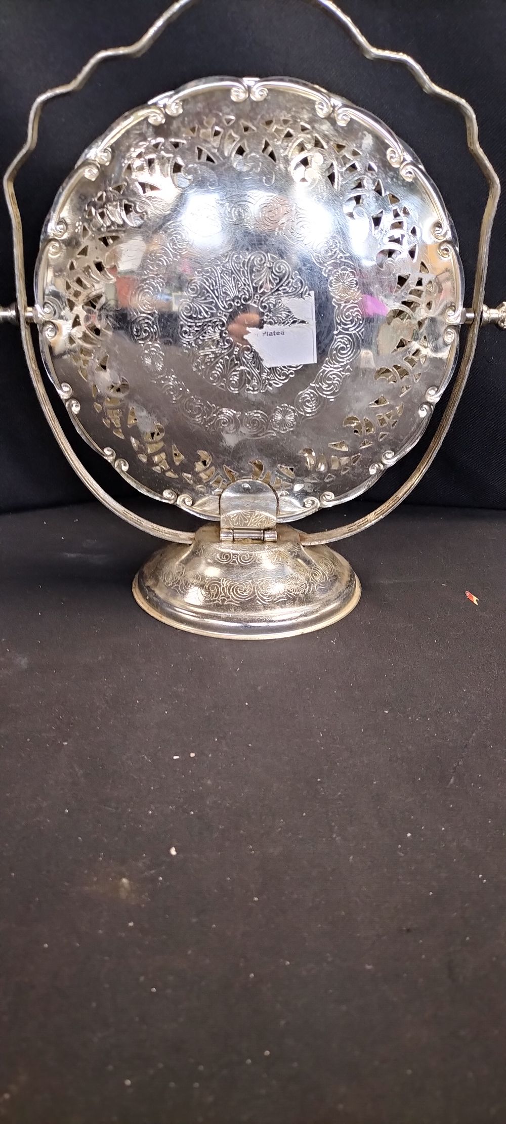 Lot 353: A Queen Anne Silver Plated Fold Out Cake/Sandwich Stand