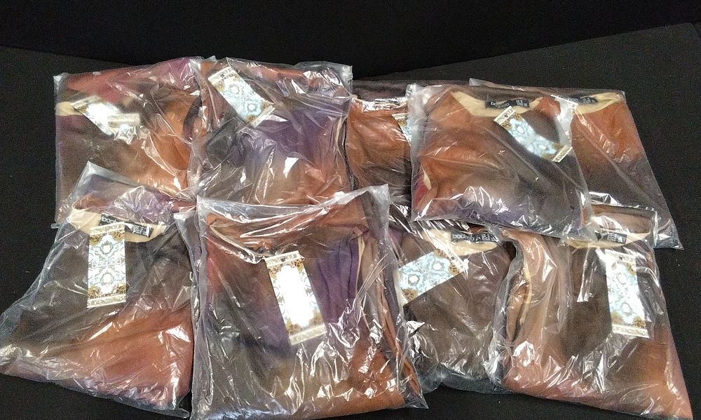 Lot 644: 10x Boohoo Single Sleeve Dresses