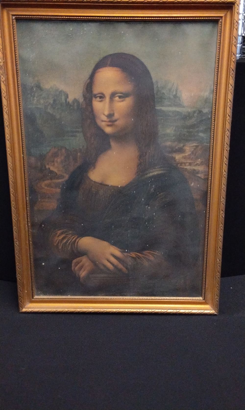 Lot 655: Gilt Framed Print of The Mona Lisa