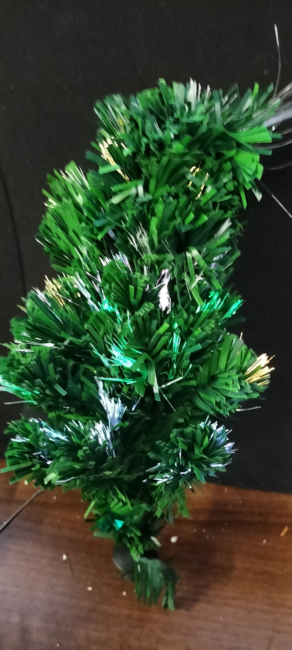 Lot 191: A Low Voltage 45cm Fibre Optic Tree, LED's,...