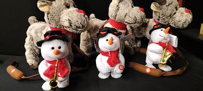 Three Walking Reindeer and Three Sax Playing Snowmen Untested