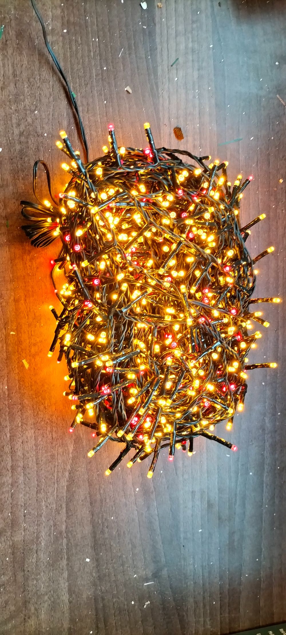 Lot 553: Premier Low Voltage 1000 LED Treebrights, 25M Lit...