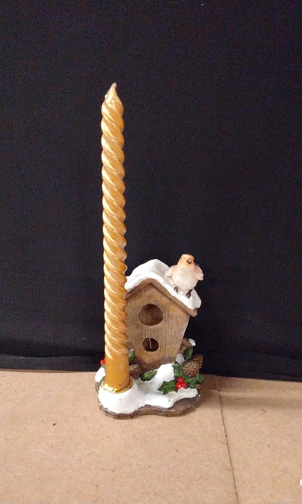Lot 586: Composite Bird House Candle Holder