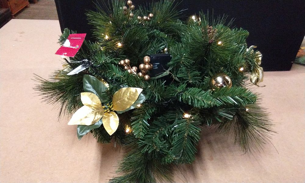 Lot 602: Premier Battery Operated Christmas LED Hanging Basket