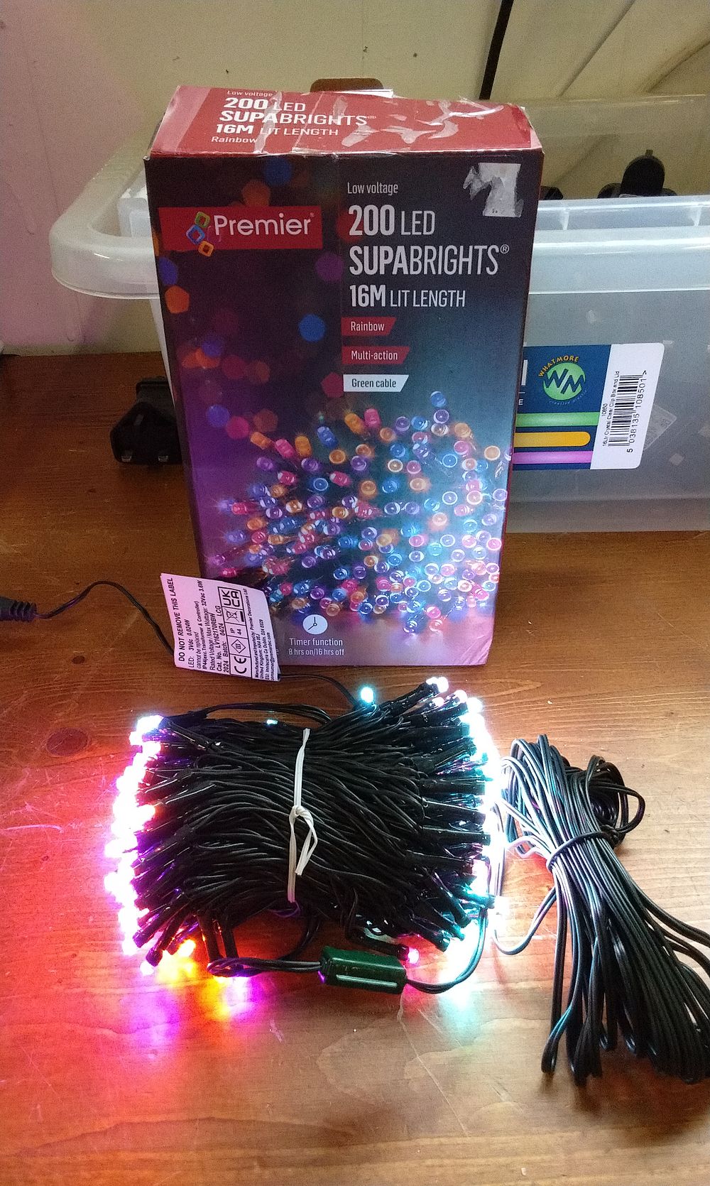 Lot 639: Premier, Low Voltage 200 Supabrights,