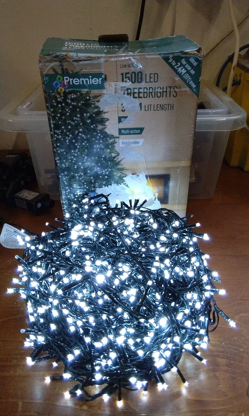 Lot 651: Premier 1500 LED, Tree Brights