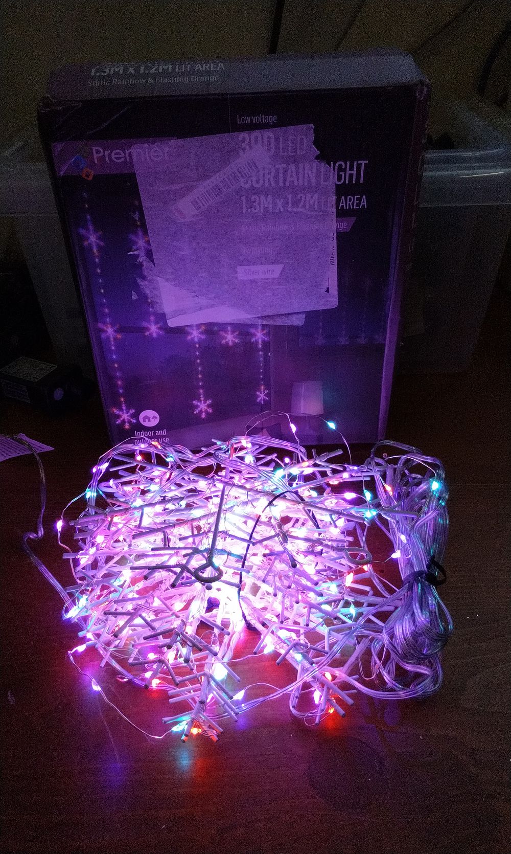 Lot 652: Premier 390 LED Curtain Light, 1.3Mx 1.2M Lit Area,