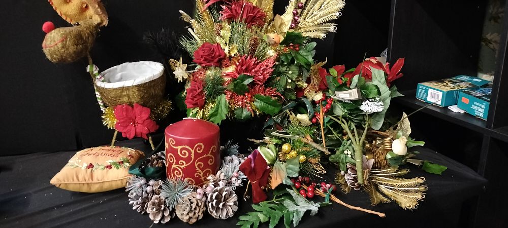 Lot 679: Mixed Christmas Decoration Lot Includes Table Display, Big...