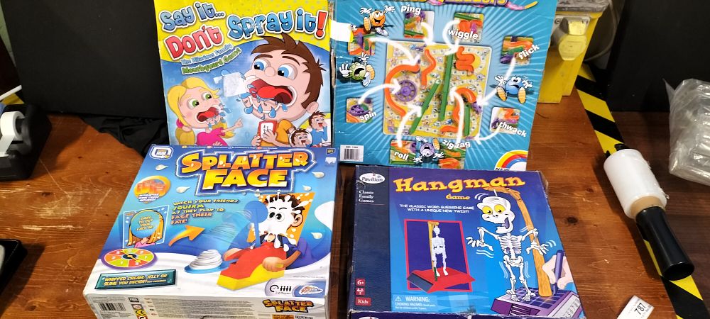 Lot 756: Four Classic Family Games, Unchecked