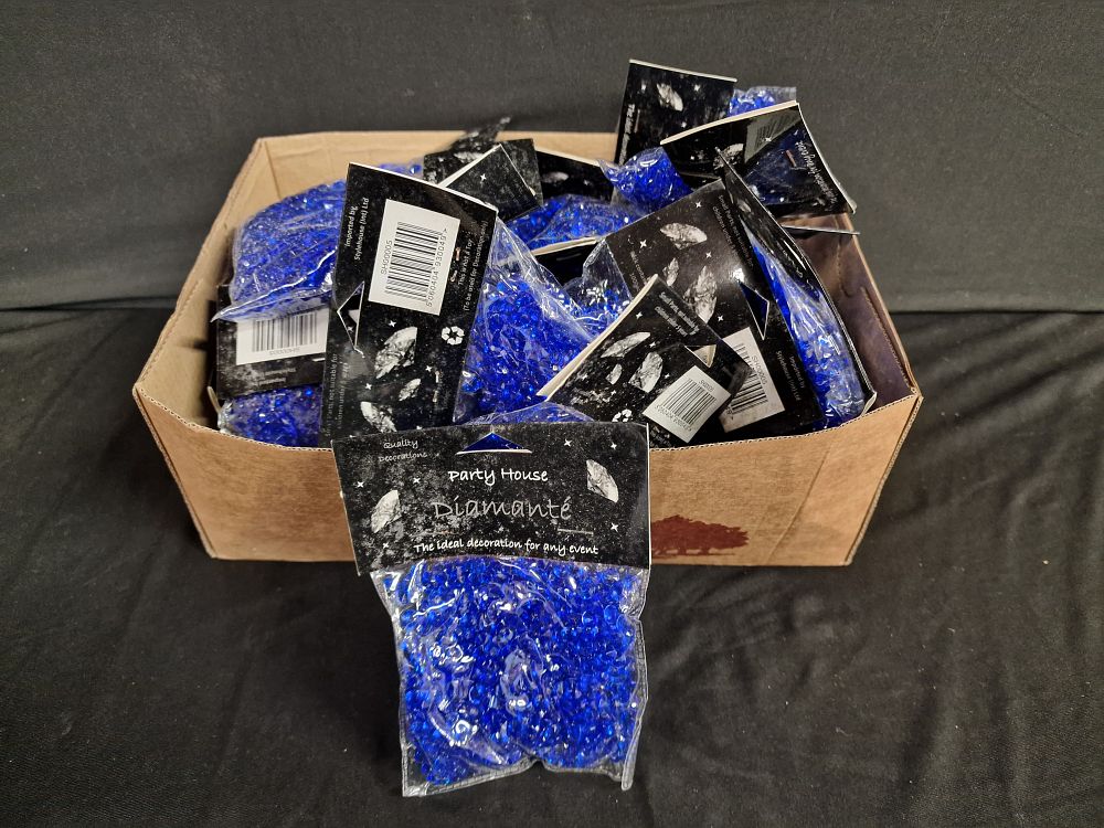 Lot 774: x30+ Packs of Diamanté