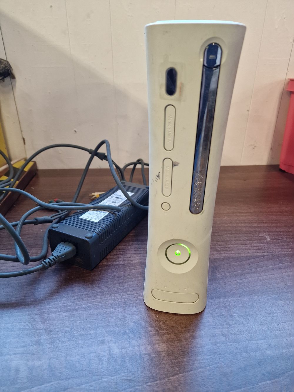 Lot 159: A Collection of Xbox 360 Console and Accessories