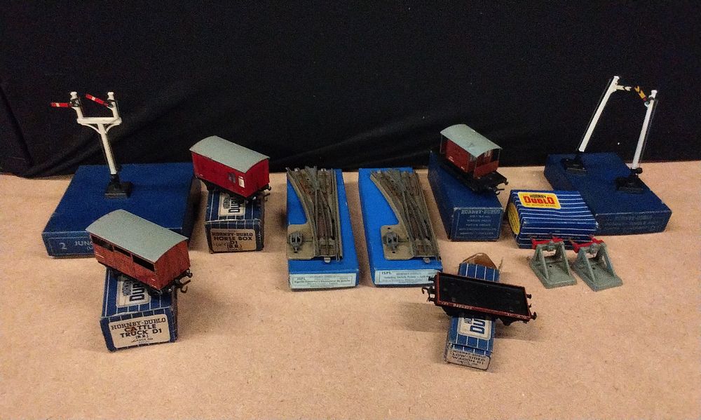 Lot 161: Nine Hornby Dublo Railway Signal and Wagons