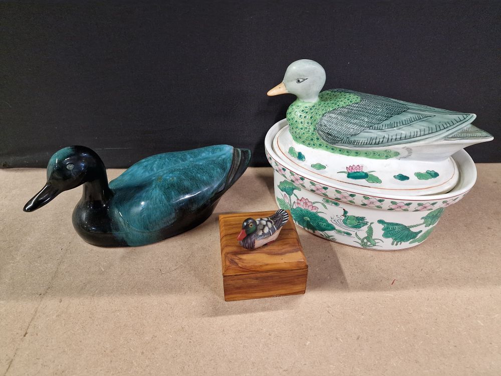 Lot 342: Ceramic Duck Tureen and Figurines