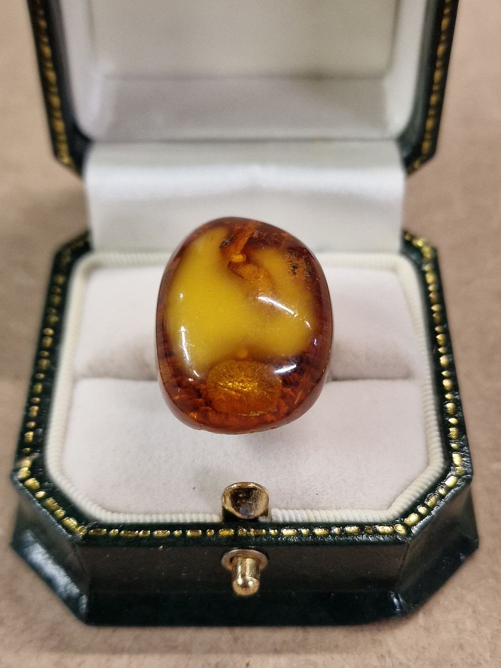 Lot 372: Natural Baltic Amber Sterling Silver Ring, Size N
