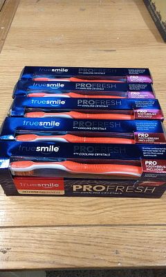 5x TrueSmile Pro Fresh Tooth Brush And 100ml Cooling Crystals Toothpaste. New in Box. 