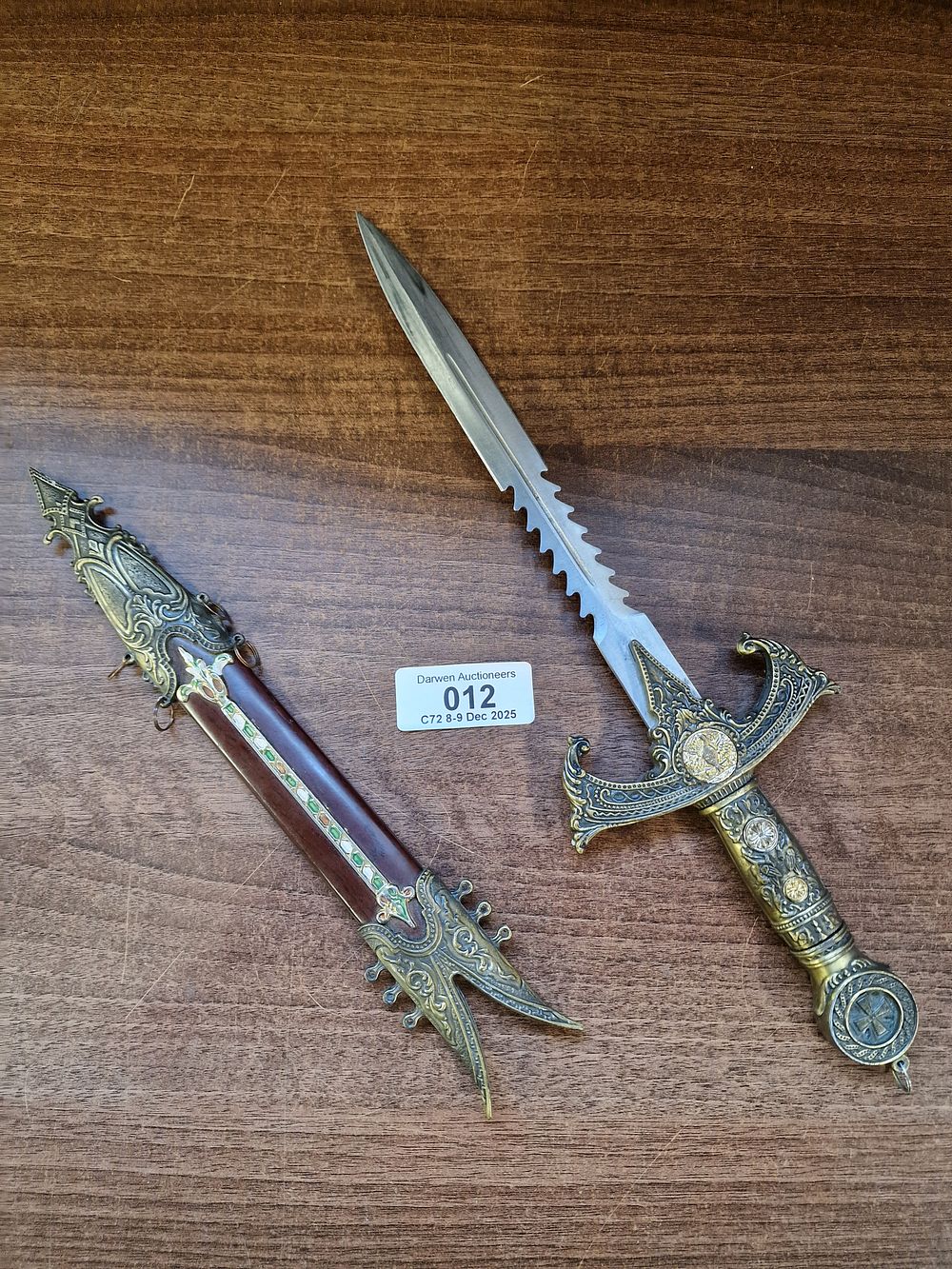 Lot 12: Knights Templar Dagger Photo ID REQUIRED