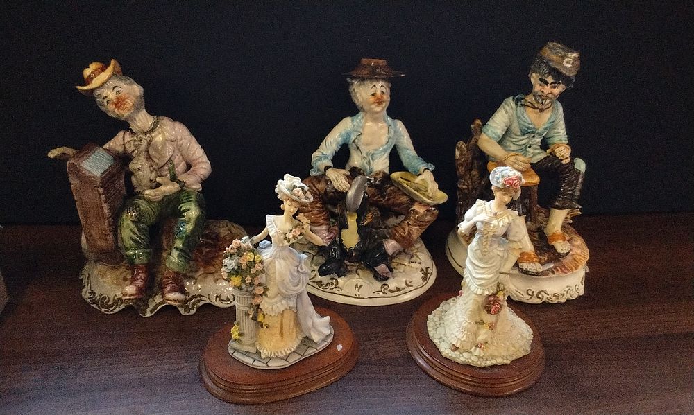 Lot 553: A Collection of Capodimonte  and Leonardo Figurines. COLLECTION ONLY