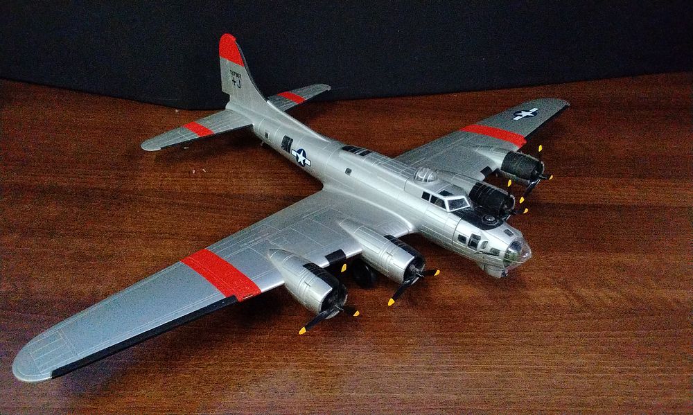 Lot 566: Large Die-Cast Model Bomber "Carolina Moon" and "Patches & Snags"