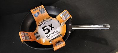 Scoville Pro NEVERSTICK+ Black Frying Pan Induction Compatible. A single black Scoville Pro 