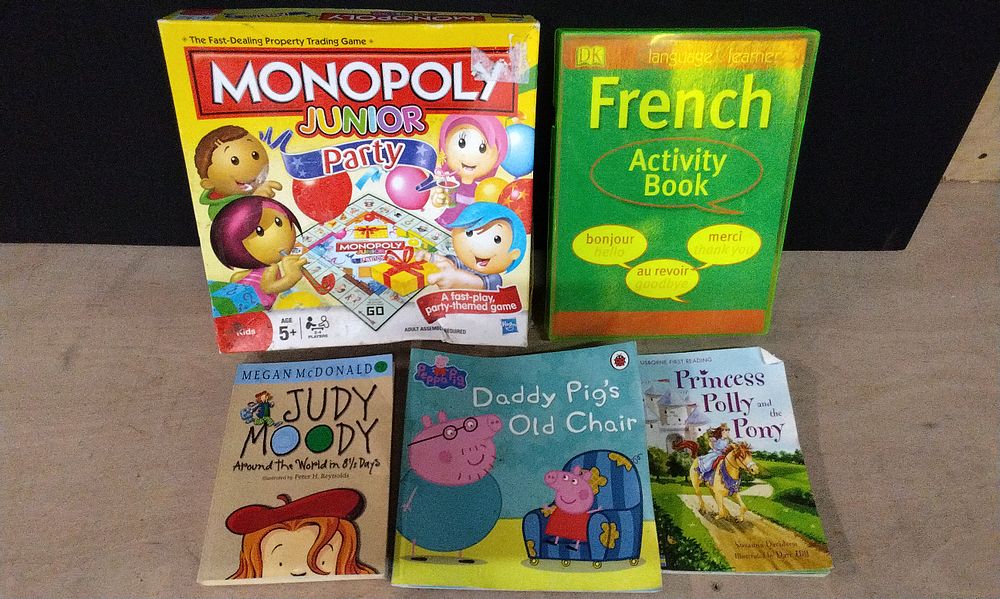 Lot 252: Selection of Mixed Childrens Games and Books including Monopoly Junior, and Learn French