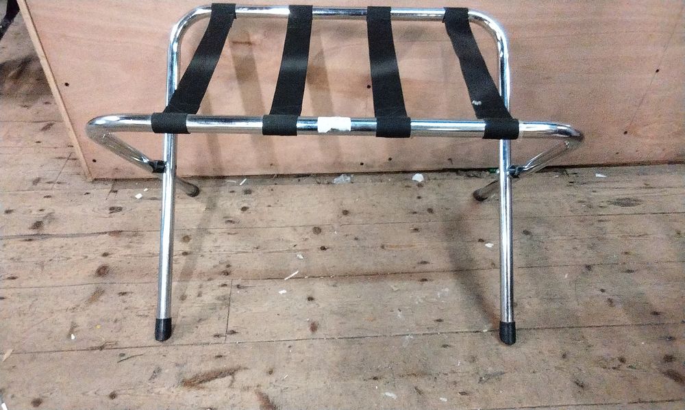 Lot 279: Folding Metal Luggage Rack. COLLECTION ONLY