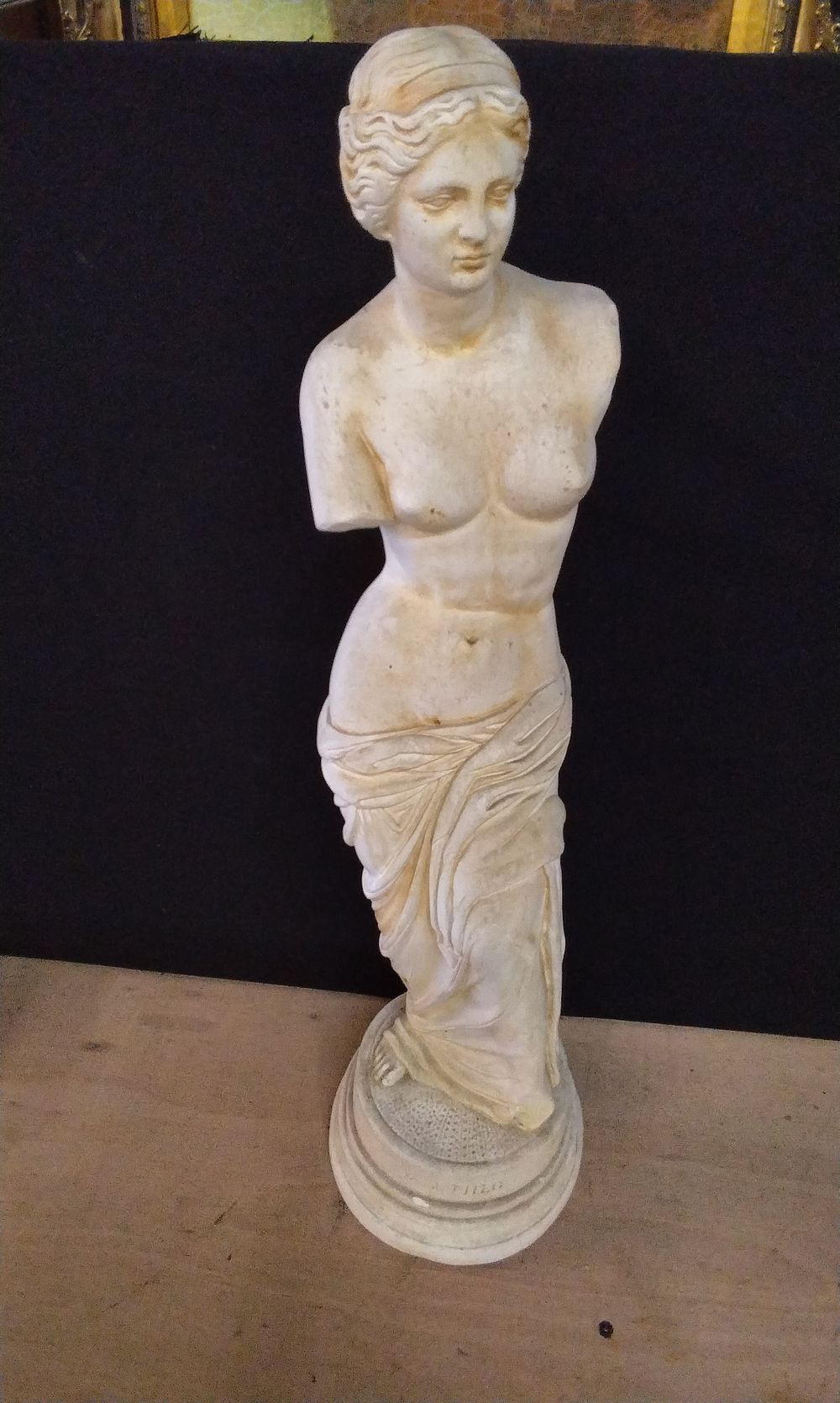 Lot 318: Large Composite Statue of the Venus de Milo