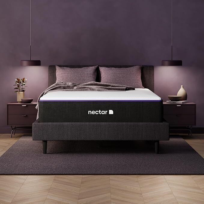 Lot 370: Brand New Double Nectar Premier Mattress Protector White and Gray. unboxed