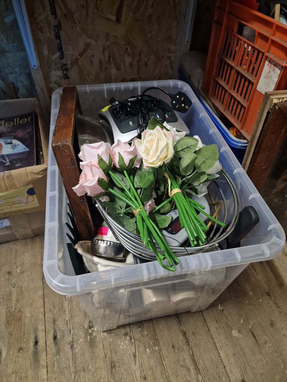 Lot 218: House Clearance Lot