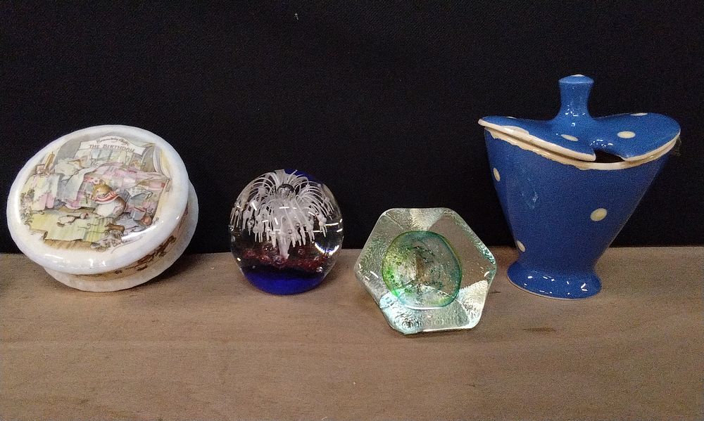 Lot 345: Collection of Various Items including Caithness Rox Green Swirl Glass Iceberg Paperweight, Blue, White, Gold Studio Glass Paperweight. a Royal Doulton Brambly Hedge Trinket Dish with Lid. and a Blue Domino ware condiment pot