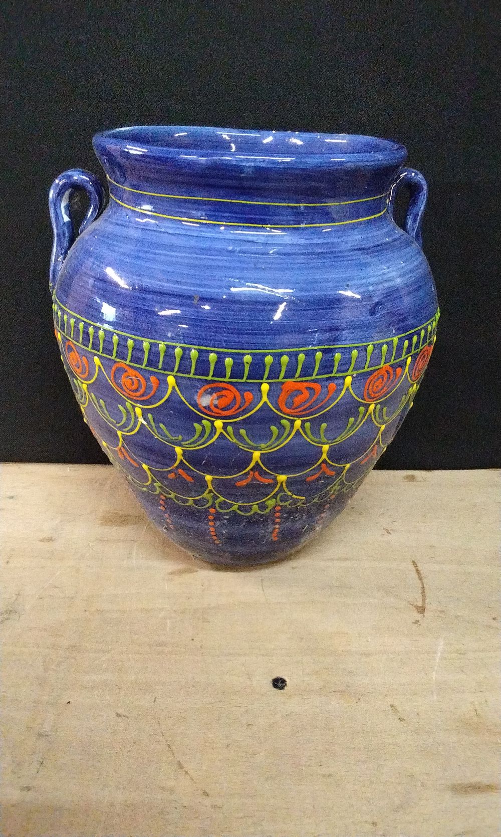 Lot 392: Hand Painted Ceramic Wall Hanging Planter,