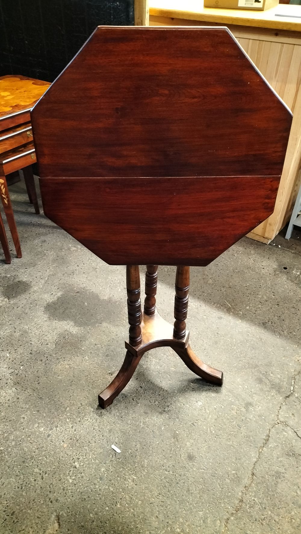 Lot 231: English Victorian Style Octagonal Wood Tilt-Top Occasional Table