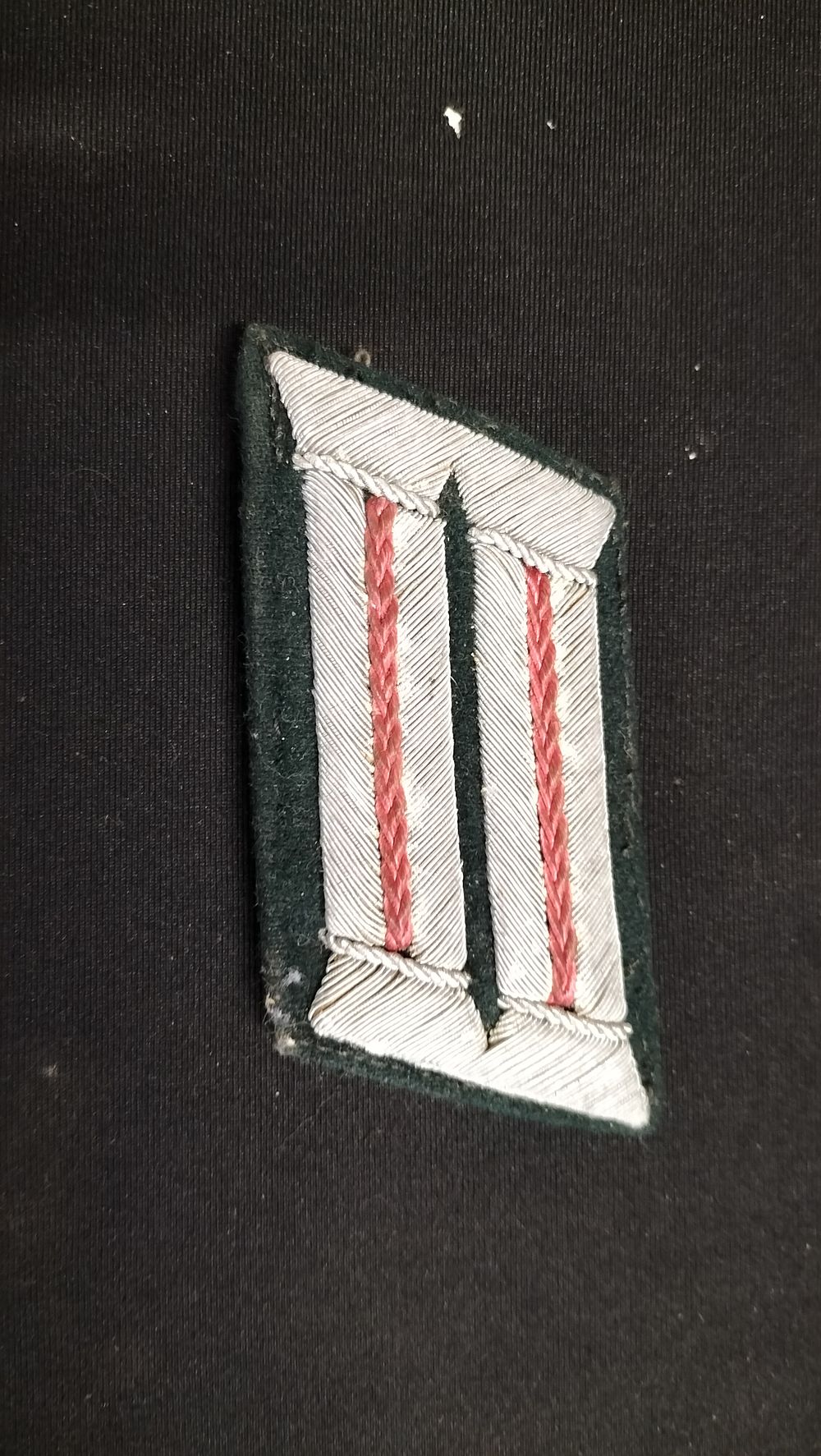 Lot 245: Germany, Panzer Officer/NCO Collar Tab, Second World War