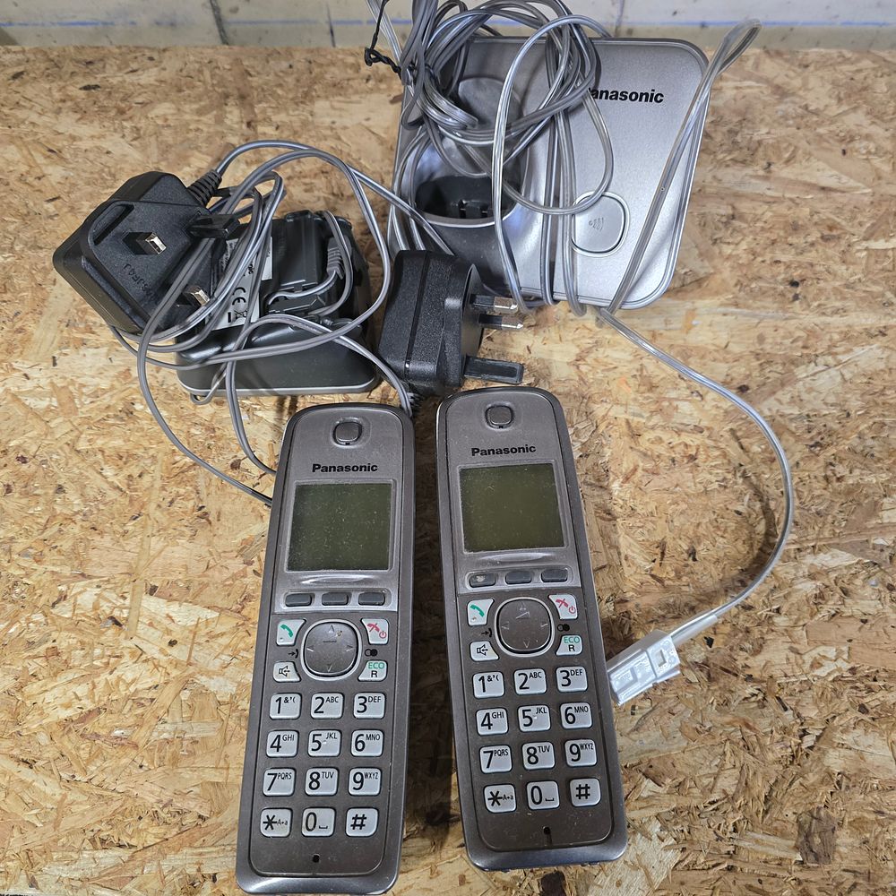 Lot 154: Panasonic landline phones