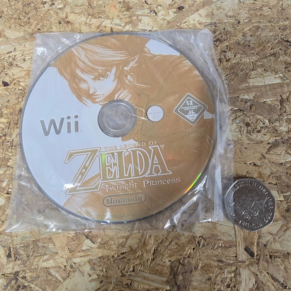 Lot 175: Wii Zelda game