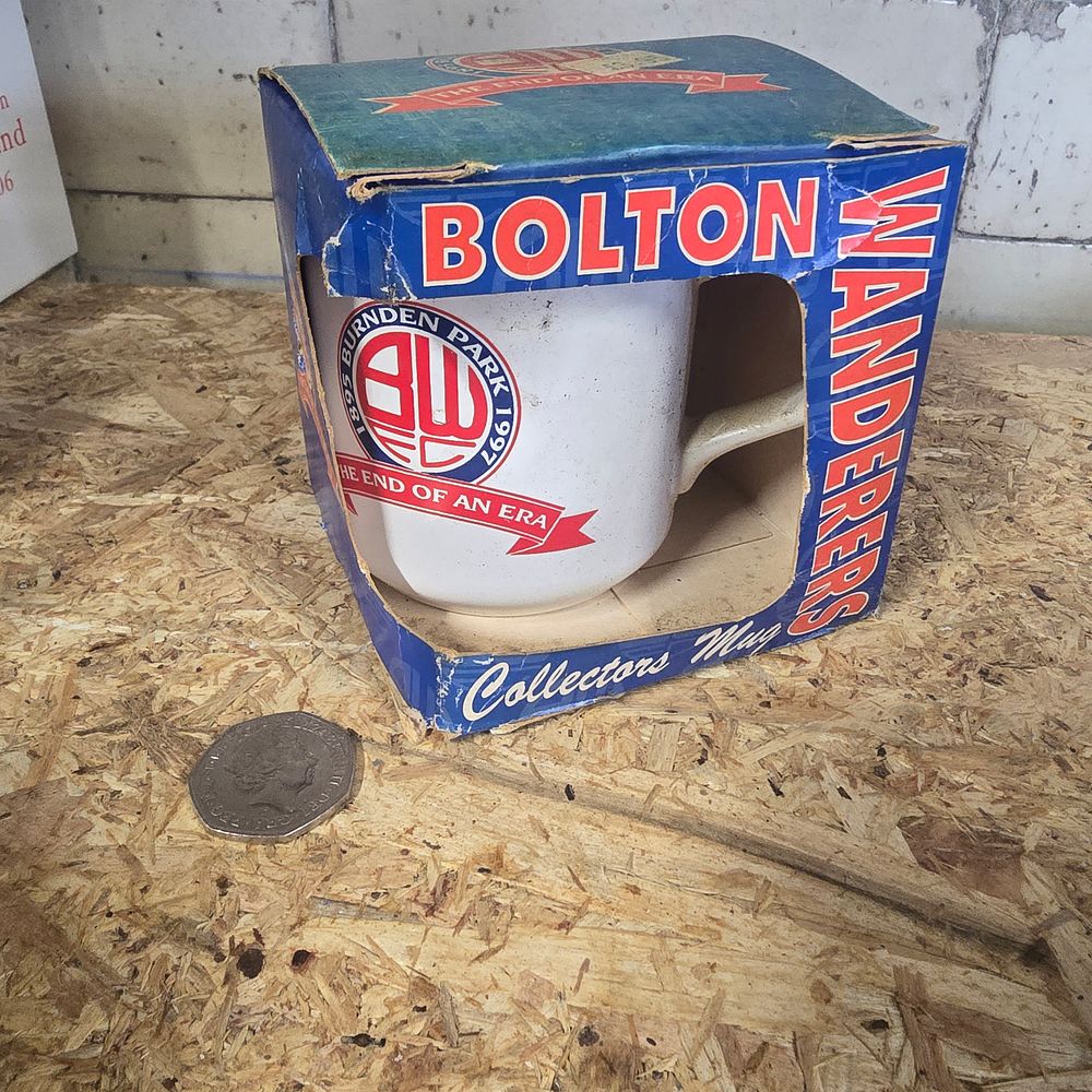 Lot 185: 1997 Bolton Wanders Mug