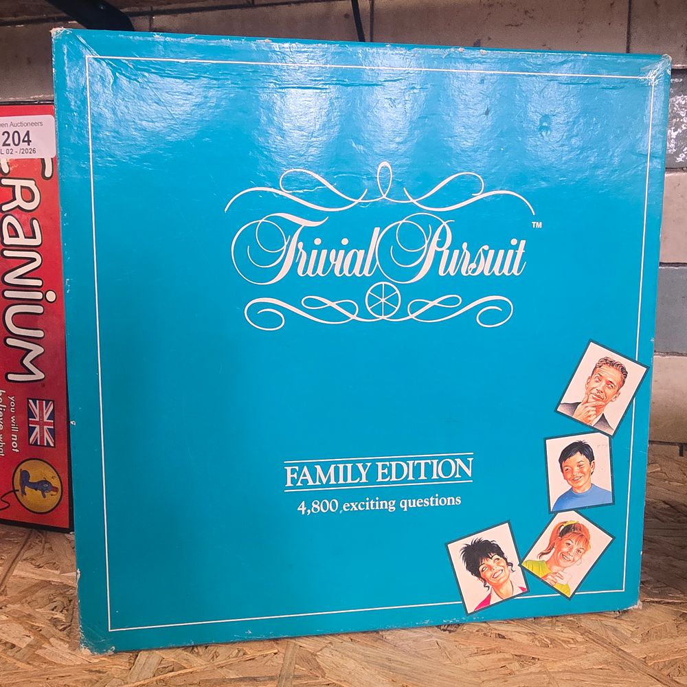 Lot 205: Family edition trivial pursuit