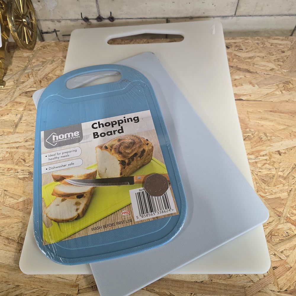 Lot 307: Three chopping boards