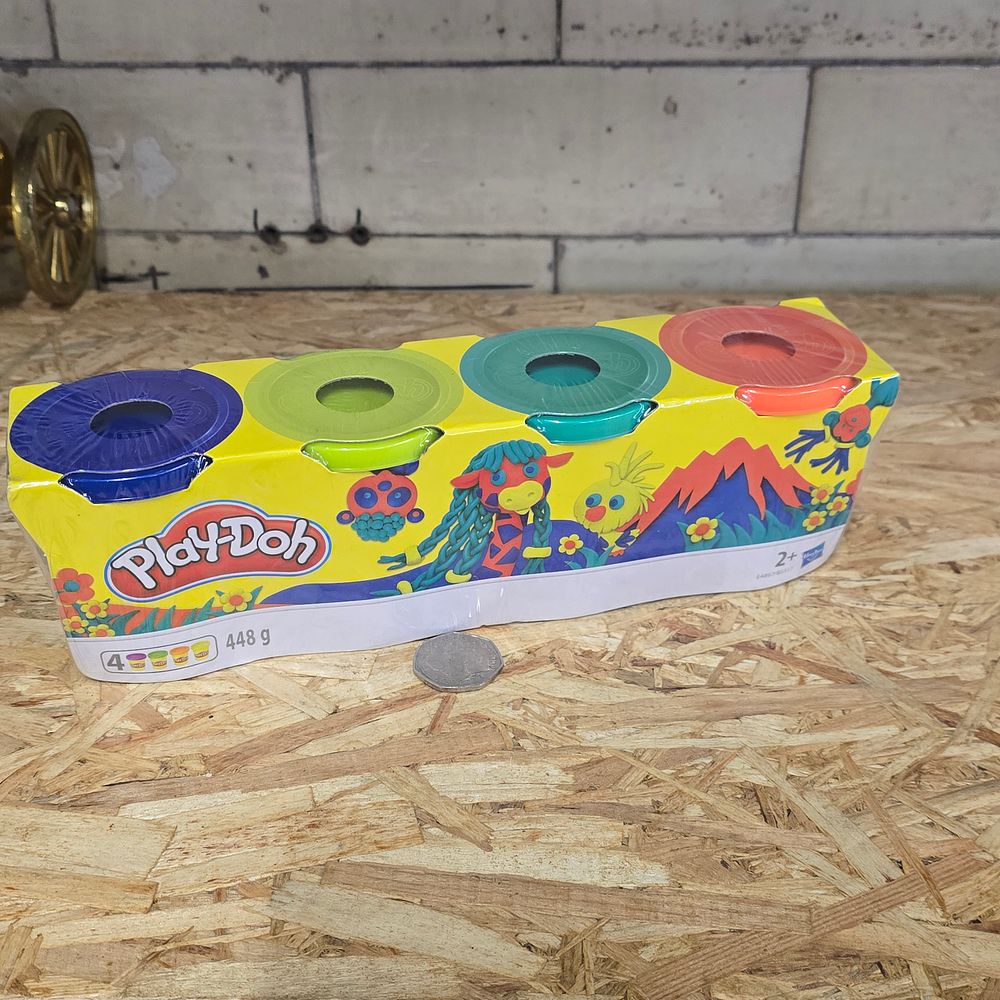 Lot 314: Brand new play doh