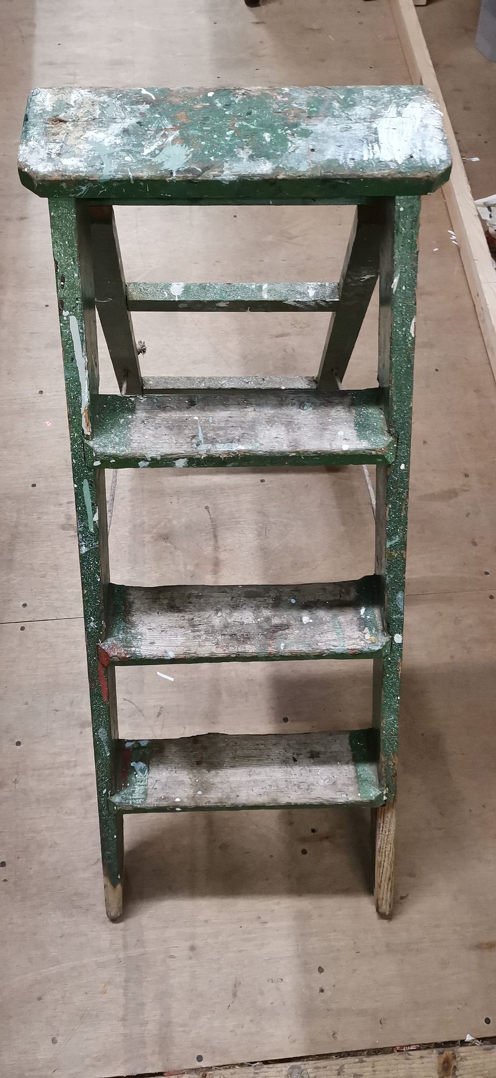 Lot 164: Vintage Green Painted Wooden Three Step Ladder