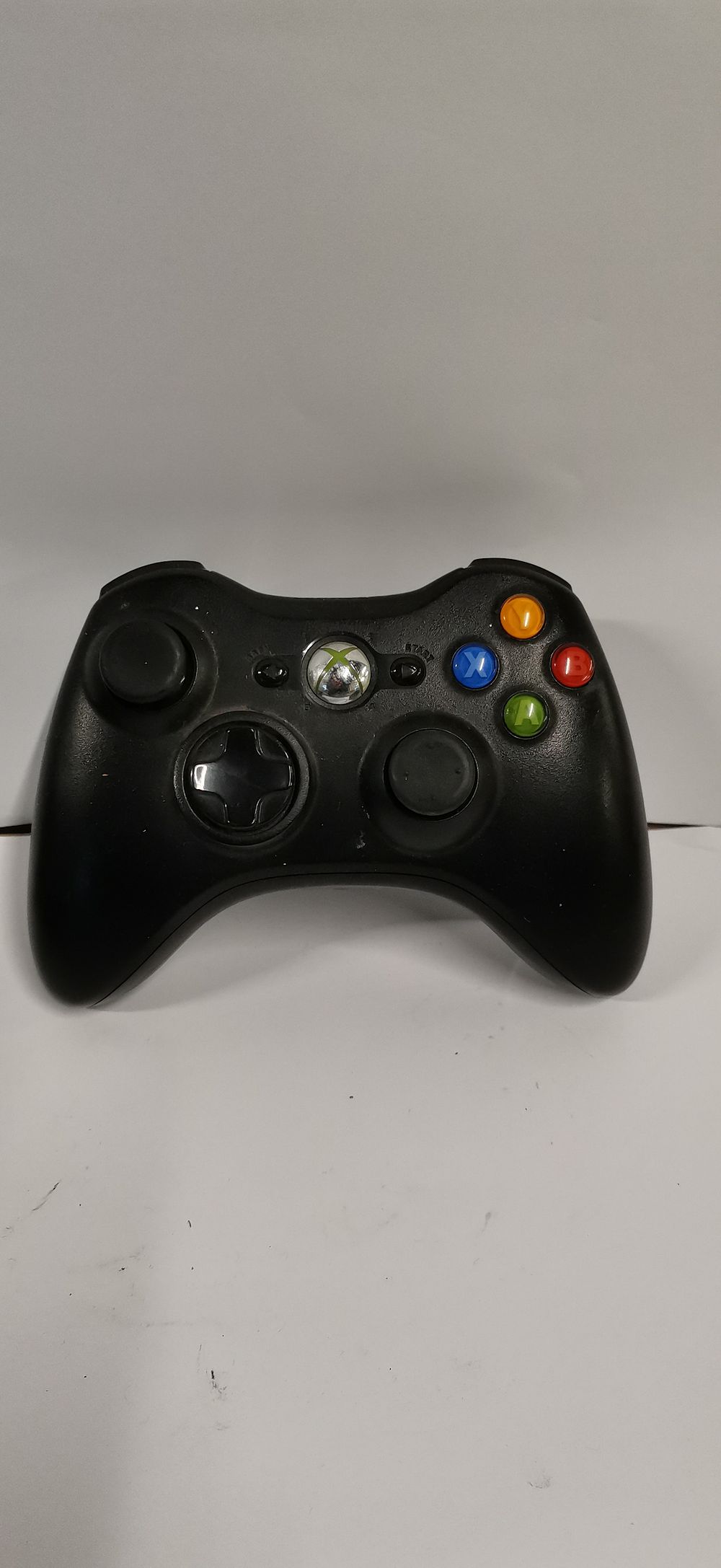 Lot 300: Microsoft Xbox 360 Wireless Controller in Black