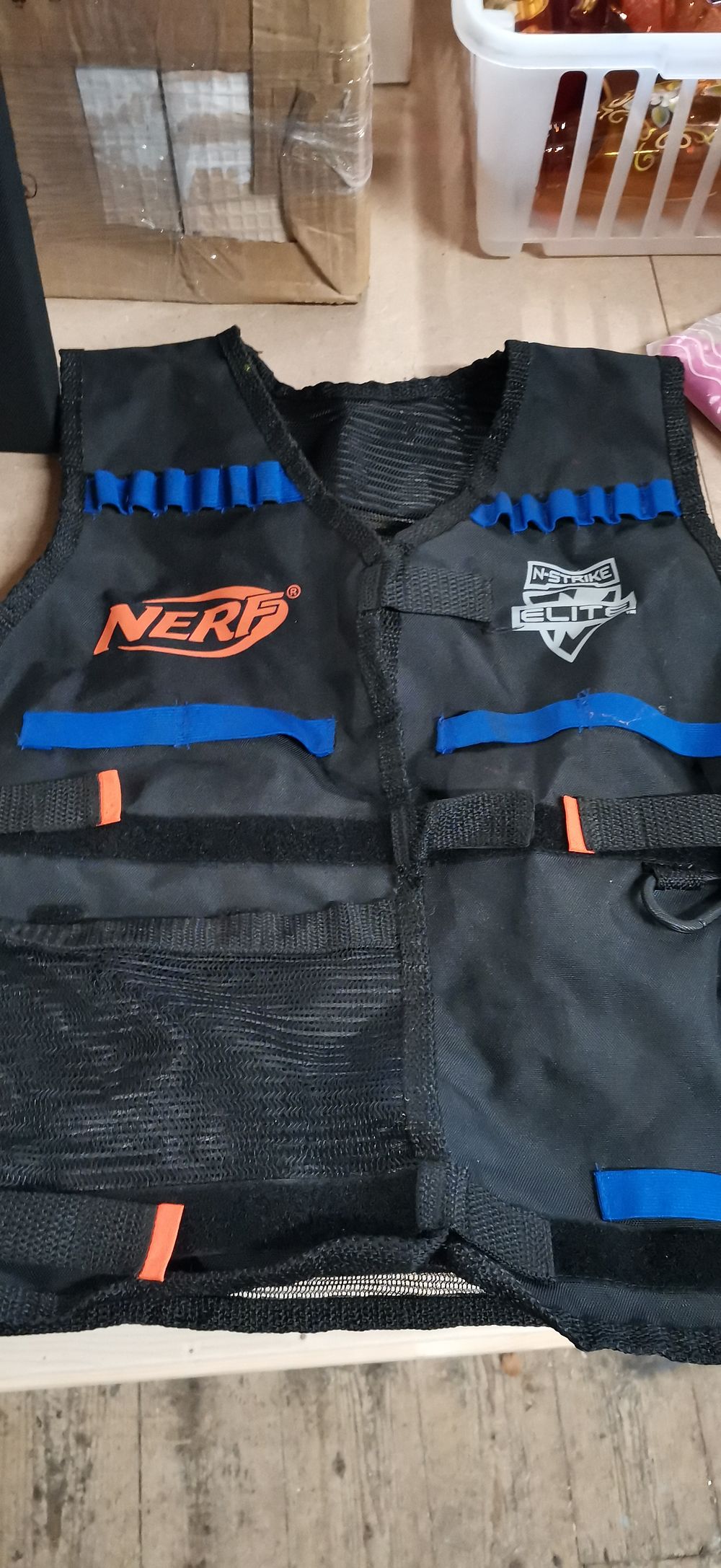 Lot 235: Hasbro Nerf N-Strike Elite Tactical Vest