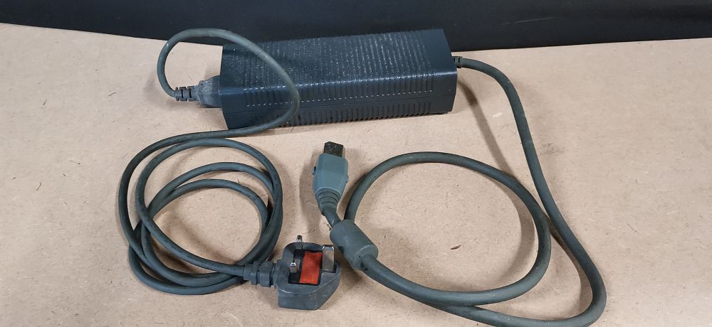 Lot 329: Microsoft Xbox 360 AC Adapter Model DPSN-186CB-1 A
